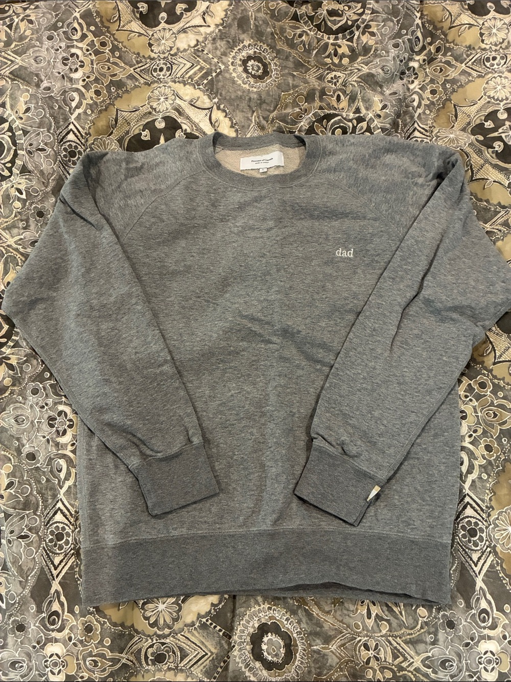 Province of Canada 'dad' Sweatshirt in Heather Grey